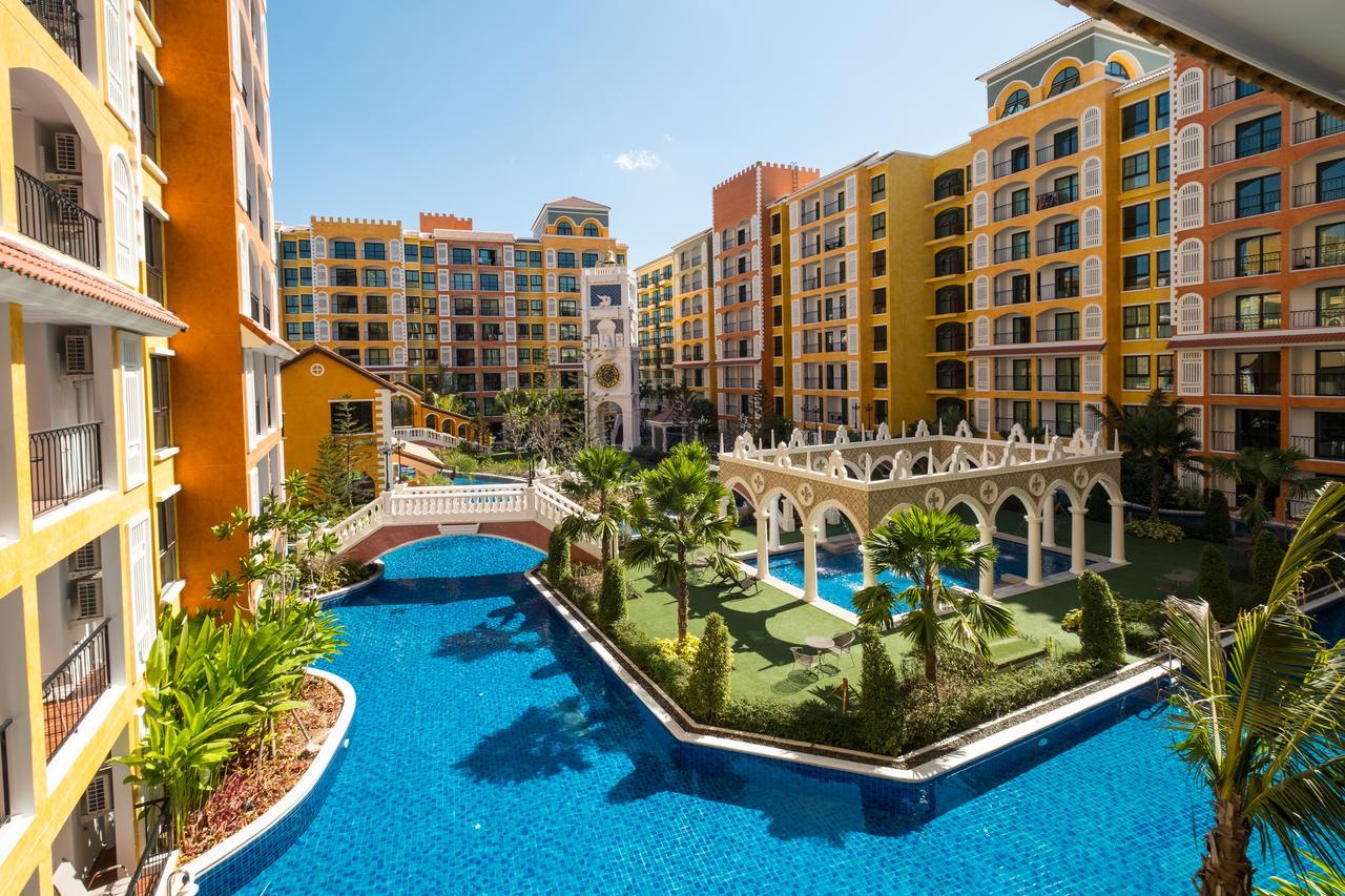The Symphony Suites Pattaya Jomtien Beach Exterior photo